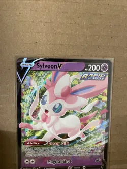Sylveon V SWSH202 SWSH: Sword & Shield Promo Cards Holo - Image 2