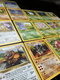 Vintage jungle Pokemon Cards Bundle x 25 Good Condition 1999 WOTC - Image 4