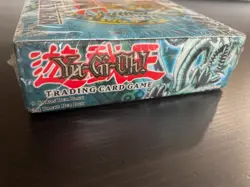 Yu-Gi-Oh! Blue Eyes White Dragon 1st Edition North American Booster Box SEALED - Image 2