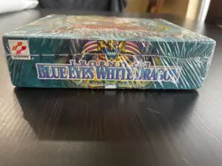 Yu-Gi-Oh! Blue Eyes White Dragon 1st Edition North American Booster Box SEALED - Image 3