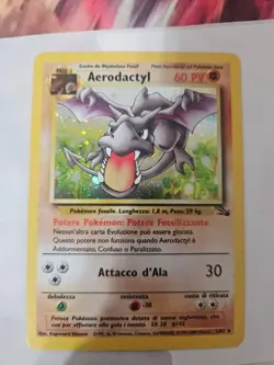 Pokemon TCG: Aerodactyl (1) Holo Rare 01/62 Fossil (Unlimited) Italian - Image 1