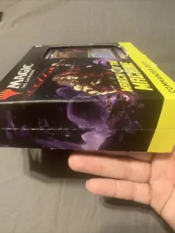 Magic: The Gathering March of the Machine Commander Deck Growing Threat Sealed - Image 5