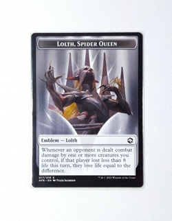 Emblem - Lolth, Spider Queen - Adventures in the Forgotten Realms - NM [MTG] - Image 1