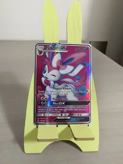 2017 PTCG Pokemon Sun/Moon Guardians English Version Holo Art Sylveon GX 140/145 - Image 1