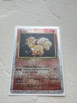 Pokemon TCG Vulpix Legendary Collection Reverse Holo Card 98/110 Vintage - Image 1