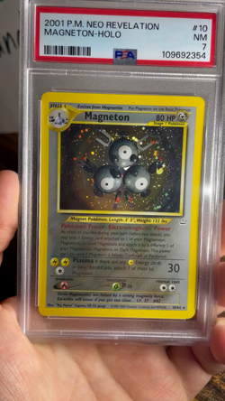 ✨ Magneton, “DOUBLE” HOLO Error, Neo Revelation 10/64, Pokemon ✨ - Image 2