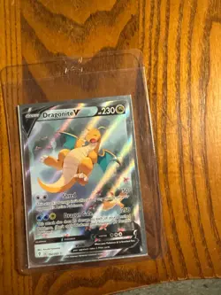 2021 Pokemon SWSH Evolving Skies Dragonite V #192/203 - Image 1