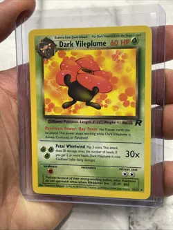 Pokemon TCG Dark Vileplume 30/82 Non Holo Rare Team Rocket Unlimited Vintage NM - Image 2