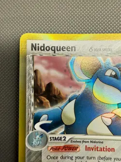 Nidoqueen Delta Species Holo (7/101) ex Dragon Frontiers Pokemon Card - Image 2