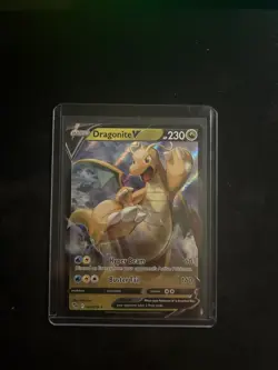 Dragonite V - 049/078 - Pokemon Go Sword & Shield Ultra Rare Card NM - Image 1