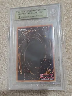 2002 Yu-Gi-Oh! BGS 9.5 Blue Eyes White Dragon DDS-001 Secret Rare Yugioh English - Image 2