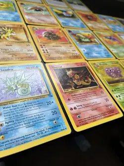 Vintage Fossil Pokemon Cards Bundle x 25 Good Condition 1999 WOTC - Image 3