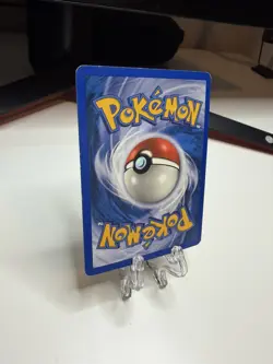 Machoke Expedition Base Set 85/165 Uncommon Regular Unlimited Pokemon Card - Image 3