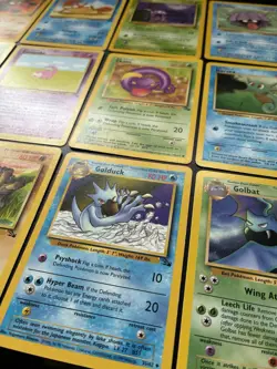 Vintage Fossil Pokemon Cards Bundle x 25 Good Condition 1999 WOTC - Image 5