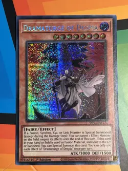 YuGiOh! - Dramaturge of Despia MP22-EN124 Prismatic Secret Rare 1st Ed NM x1 - Image 1