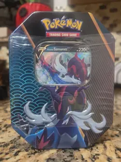 HISUIAN SAMUROTT V TIN Divergent Powers Pokemon TCG 2022 Factory Sealed - Image 1