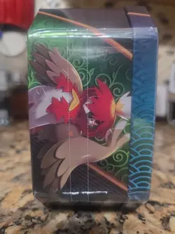 HISUIAN SAMUROTT V TIN Divergent Powers Pokemon TCG 2022 Factory Sealed - Image 2