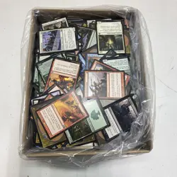 Unsorted Magic: The Gathering TCG and CCG Trading Cards (2000 Plus Cards) - Image 4