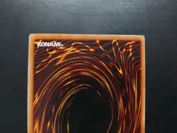 Yugioh - Cyber Barrier Dragon SOI-EN006 Ultimate Rare 1st Edition - Image 4