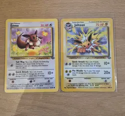 Pokemon TCG Jungle Jolteon Rare Holo 4/64 Eevee 51/64 - Image 3