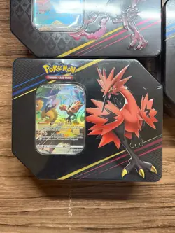 ⚡🦅POKEMON CROWN ZENITH GALARIAN ZAPDOS SEALED TIN (5 BOOSTER PACKS) ✅ - Image 1