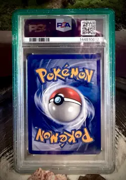 PSA 8 *NEW CERT* 2005 POKEMON EX EMERALD #9 RAYQUAZA-HOLO - Image 2