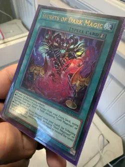 Yugioh! 1x Secrets of Dark Magic MZMU-EN069 Ultra Rare 1st Ed NM - Image 1