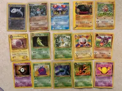 DAMAGED Lot of 70 Vintage Pokemon Cards 7x Holos, 30+ Rares Shadowless & 1st Ed - Image 2