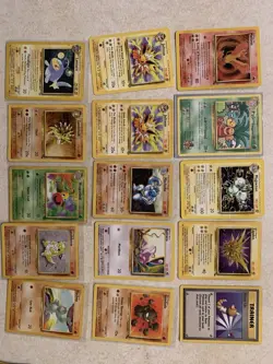 DAMAGED Lot of 70 Vintage Pokemon Cards 7x Holos, 30+ Rares Shadowless & 1st Ed - Image 5