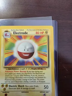 Pokemon TCG Electrode 21/102 Base Set Regular Unlimited LP - Image 3