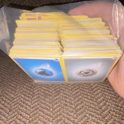Pokemon TCG Mixed Card Lot Pokemon & Energy Cards in Zip Bag most energy 700card - Image 2
