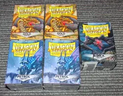 500 Dragon Shield Card Sleeves: Standard Size (Petrol, Gold & Black) - Image 1