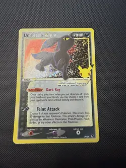 Pokemon - Umbreon #17/17 Gold Star Holofoil Celebrations Collection NM - Image 2