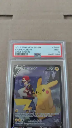 2022 POKEMON SWORD & SHIELD LOST ORIGIN #TG16 FULL ART/PIKACHU V PSA 9 - Image 2