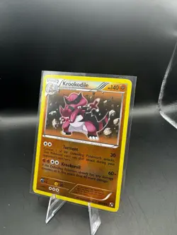 2011 Pokemon Krookodile Reverse Holo 65/114 Black & White 140 HP [Vintage] - Image 2