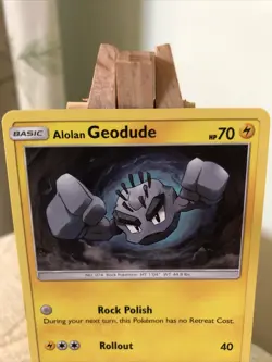 Pokemon Trading Card Game Alolan Geodude SM Guardians Rising Card #40/145 - Image 3