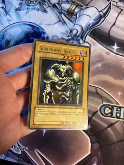 Summoned Skull - MRD-003 - Ultra Rare - Unlimited Edition LP/MP (WNU) - Image 2