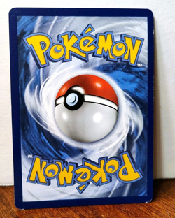 POKEMON CHARIZARD 025/185 REVERSE HOLO RARE VIVID VOLTAGE MP - Image 2