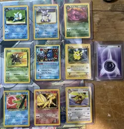 Vintage Pokemon 25 Card Lot- Base Set+ More - Image 4