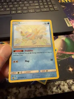 Pokemon TCG Lot Shiny Froakie (NM) & Cosmo Holo Greninja (LP) with SWIRL! 🌀 - Image 2