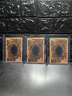 Konami Yu-Gi-Oh! 6 Card Lot Mega Pack Starlight Rare Holo Blue Eyes Dragon Queen - Image 3