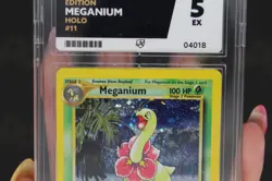 Meganium 11/111 Neo Genesis 2000 1st Edition Holo Rare Pokemon Card EX ACE 5 - Image 5