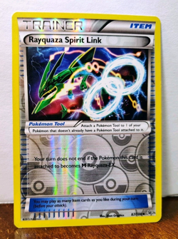 POKEMON RAYQUAZA SPIRIT LINK 87/108 REVERSE HOLO TRAINER ROARING SKIES MP - Image 1