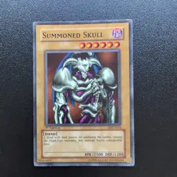 Summoned Skull SDY-E004 Common 1st Edition Light Play Yugioh - Image 1
