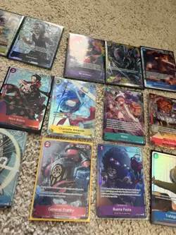 One Piece 14 card lot - Image 4