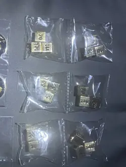 Pokemon TCG Zacian Premium Metal Dice And Metal Condition Markers - Image 5