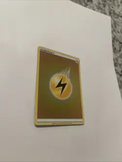 2020 LIGHTNING ENERGY CHAMPIONS PATH SET POKEMON CARD EX/NM - Image 3