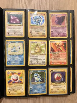 216 x Pokemon TCG WOTC Vintage Cards in binder including holos, rares, vintage - Image 1