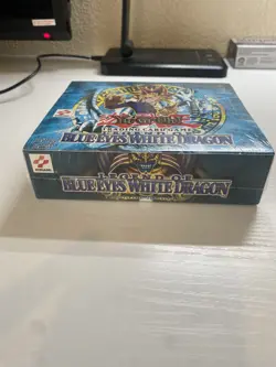 Yu-GI-Oh! - Sealed LOB Booster Box - Legend of Blue Eyes White Dragon - 2002 - Image 3