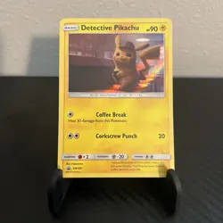 Detective Pikachu - SM Promos (SMP) Pokemon Card - SM190 - Holo - MP - Image 1
